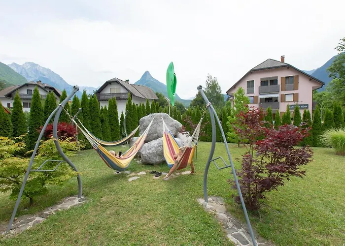 Soca Rocks Ostello *